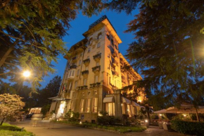 Отель Palace Grand Hotel Varese  Варезе